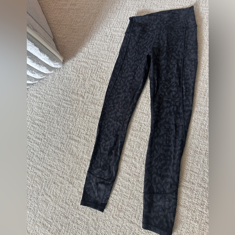 Leopard lululemon leggings